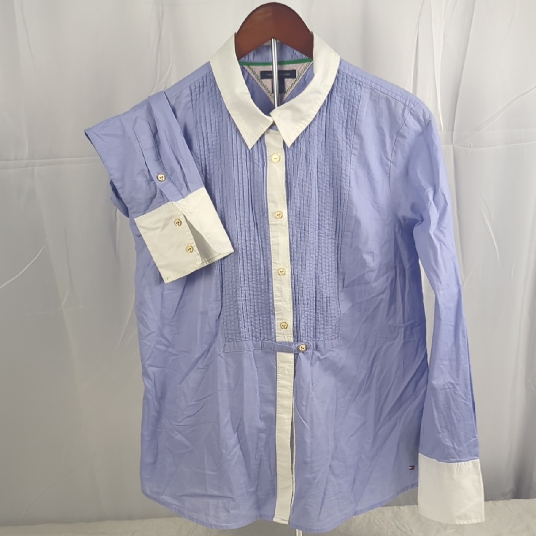 Vintage Tommy Hilfiger Light Blue Button-Down Shirt With White Contrast 21 Ptp
